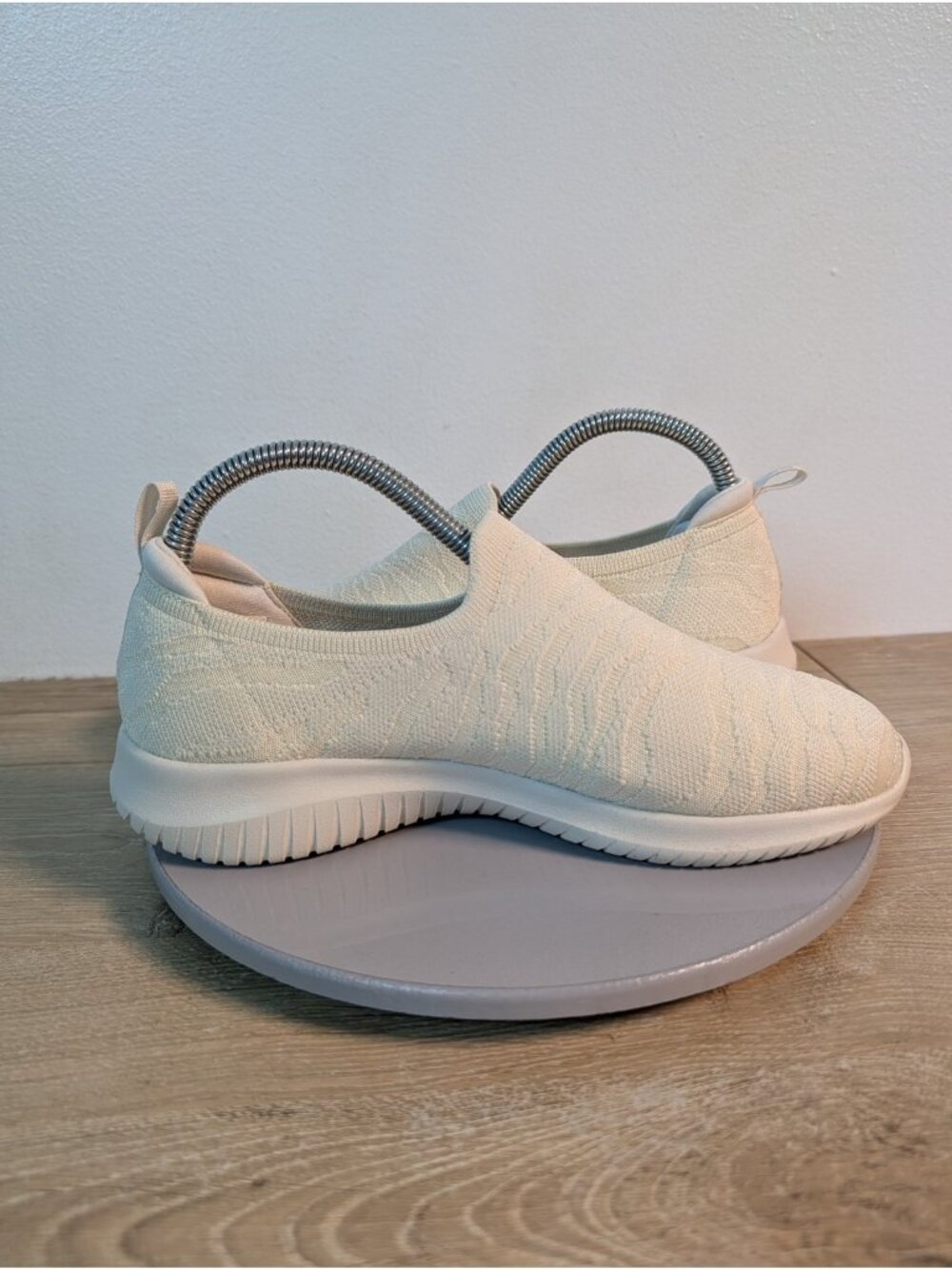 Skechers Ultra Flex Wild Eye Slip On Walking Shoes Beige 7.5 Women's Comfort - Picture 8 of 11